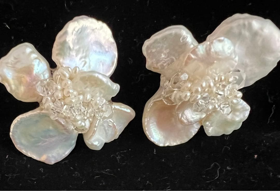 イヤリングお花大振り♡