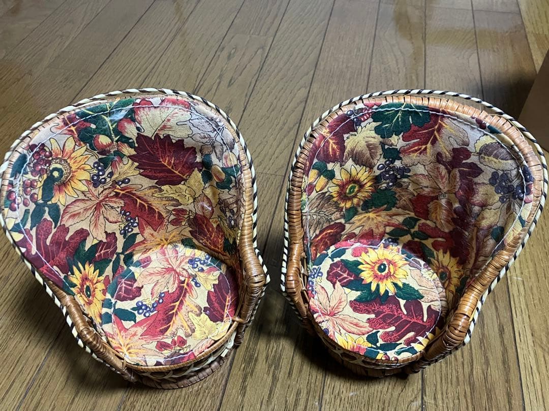 ロシア民族衣装　人形　ラタン椅子付き　アンティーク人形