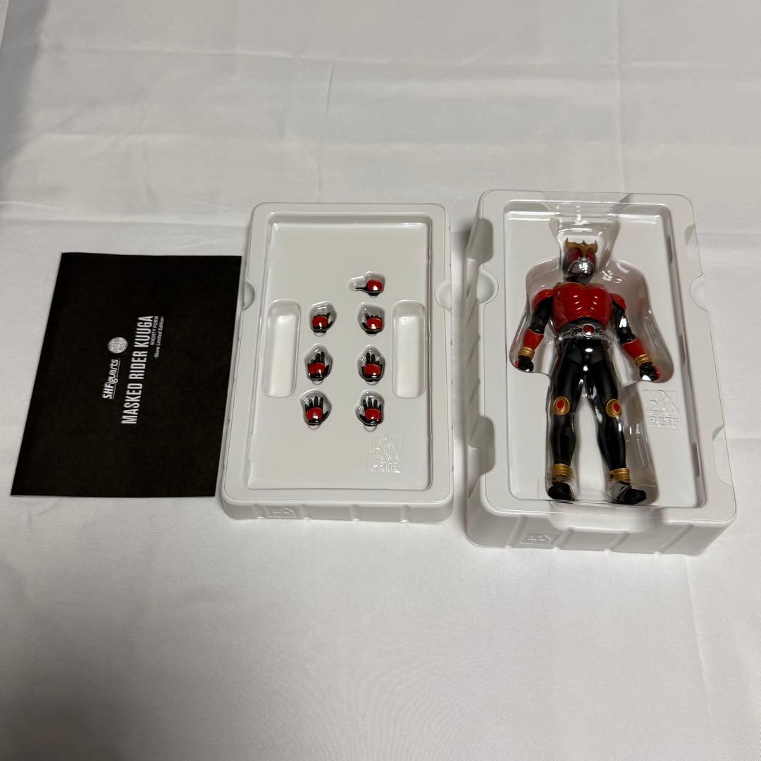 仮面ライダークウガ　真骨彫