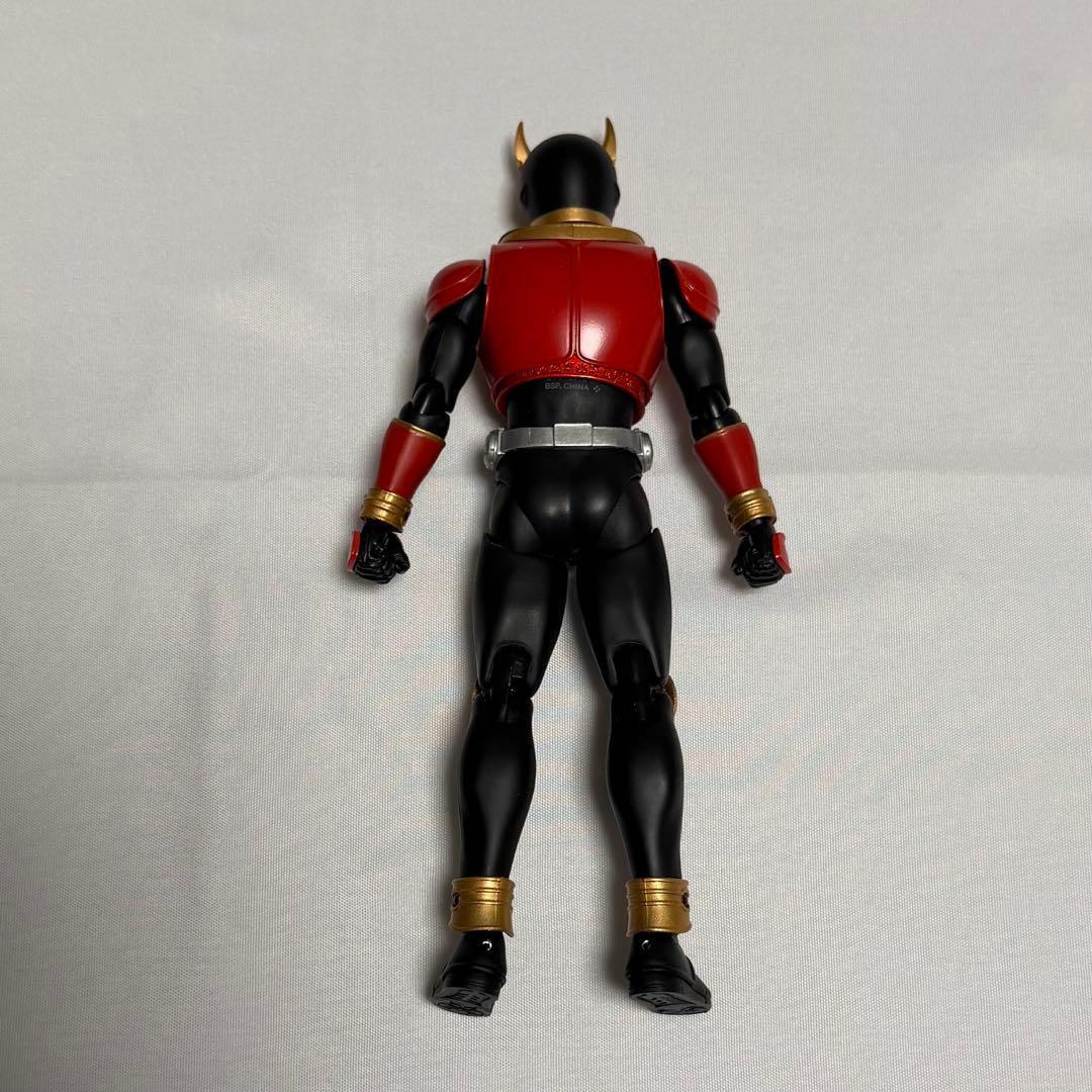 仮面ライダークウガ　真骨彫