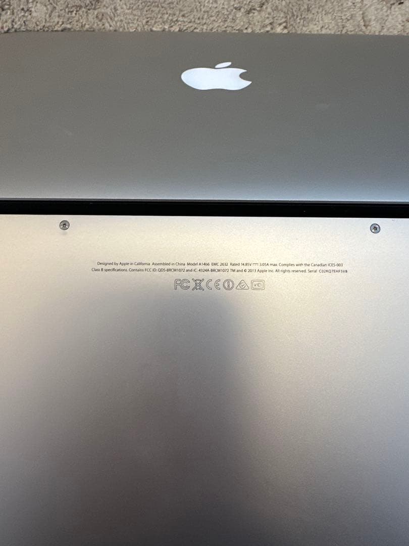 MacBook Air 13インチ 2013モデル 充電器付き 初期化済み