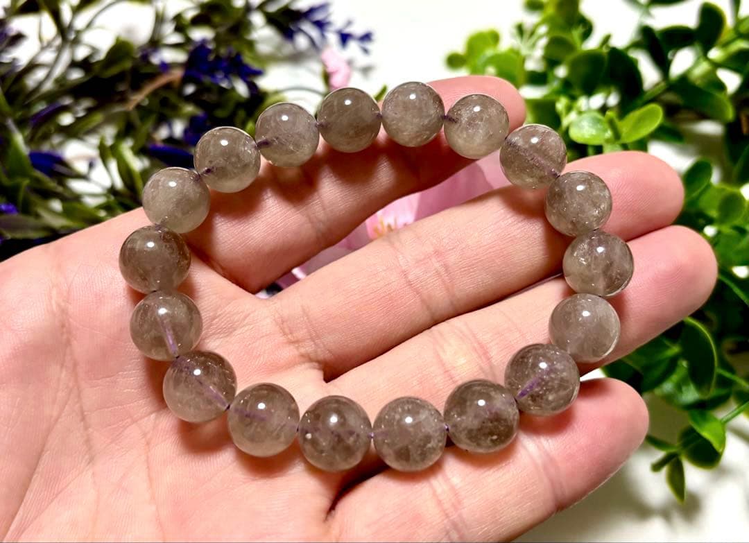 究極品質　秘蔵放出　光を纏いし神の聖石　幻のヒマラヤグレージュアメジストのブレス