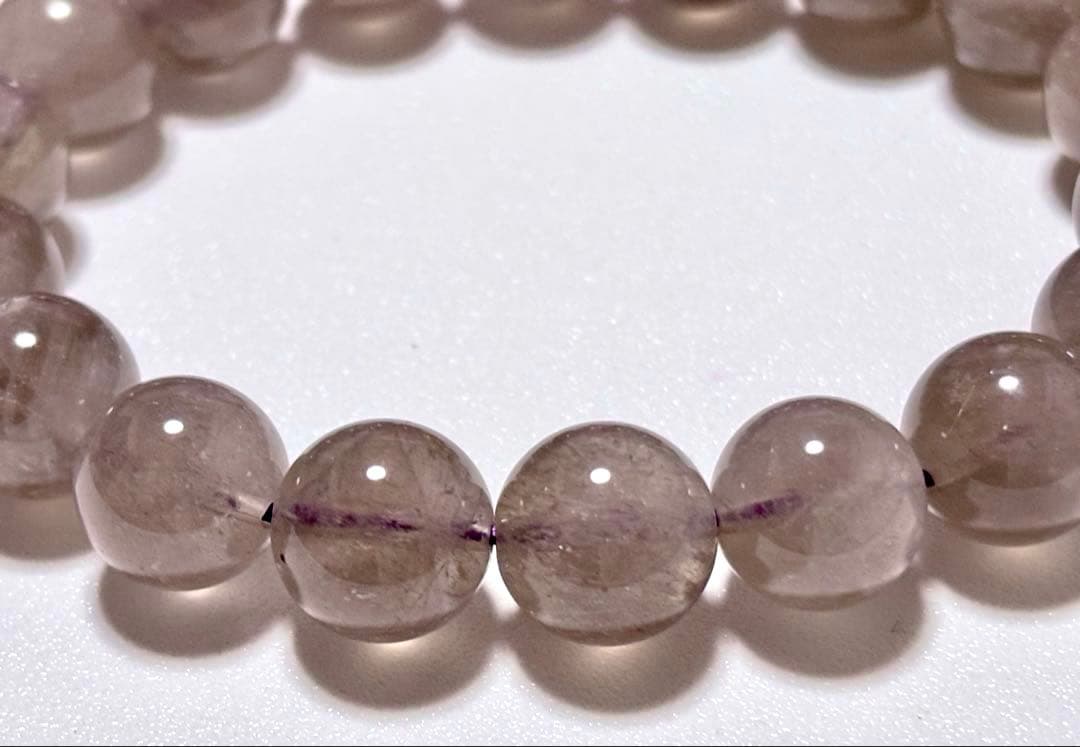 究極品質　秘蔵放出　光を纏いし神の聖石　幻のヒマラヤグレージュアメジストのブレス