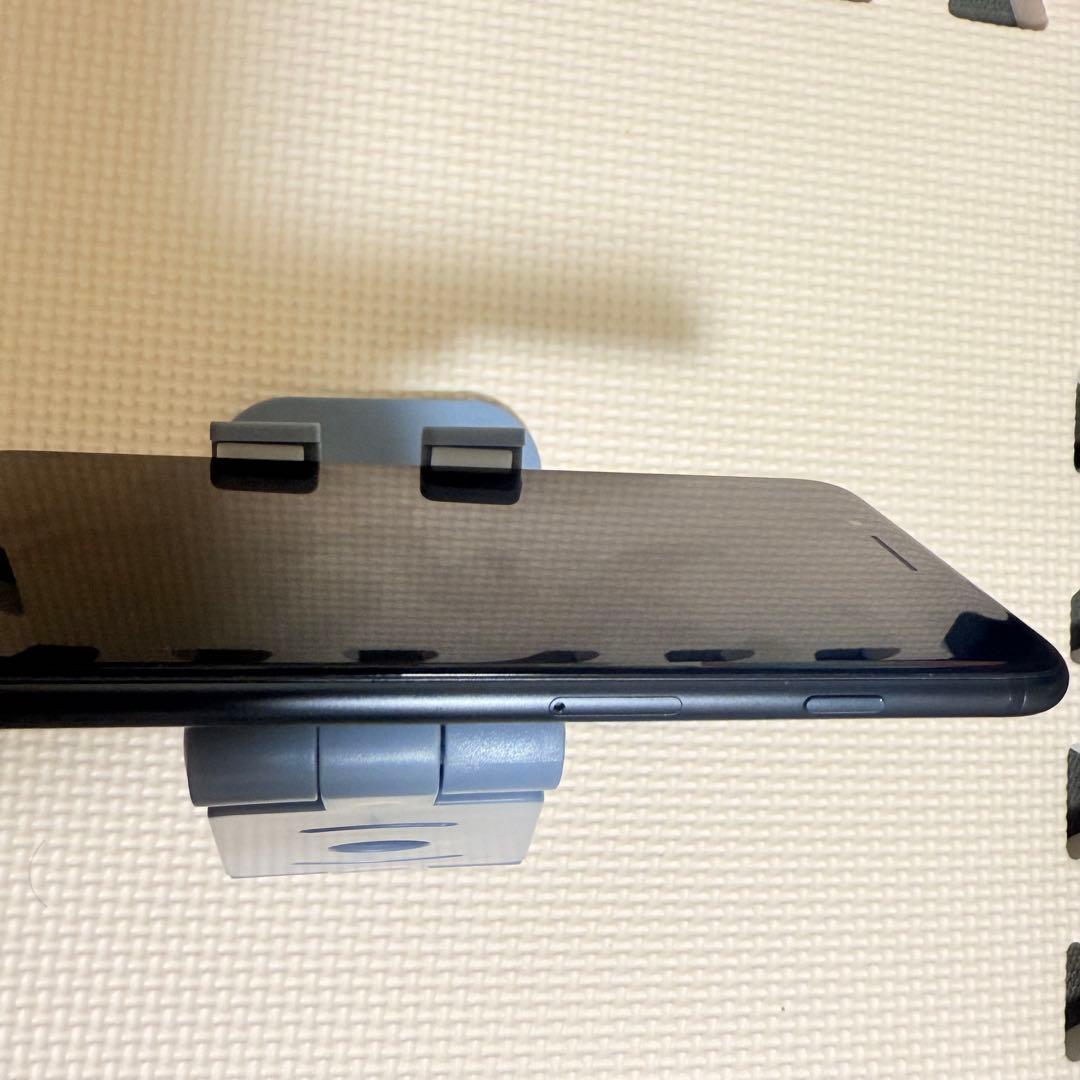 美品SIMフリーApple iPhone 7 Plus 256GB