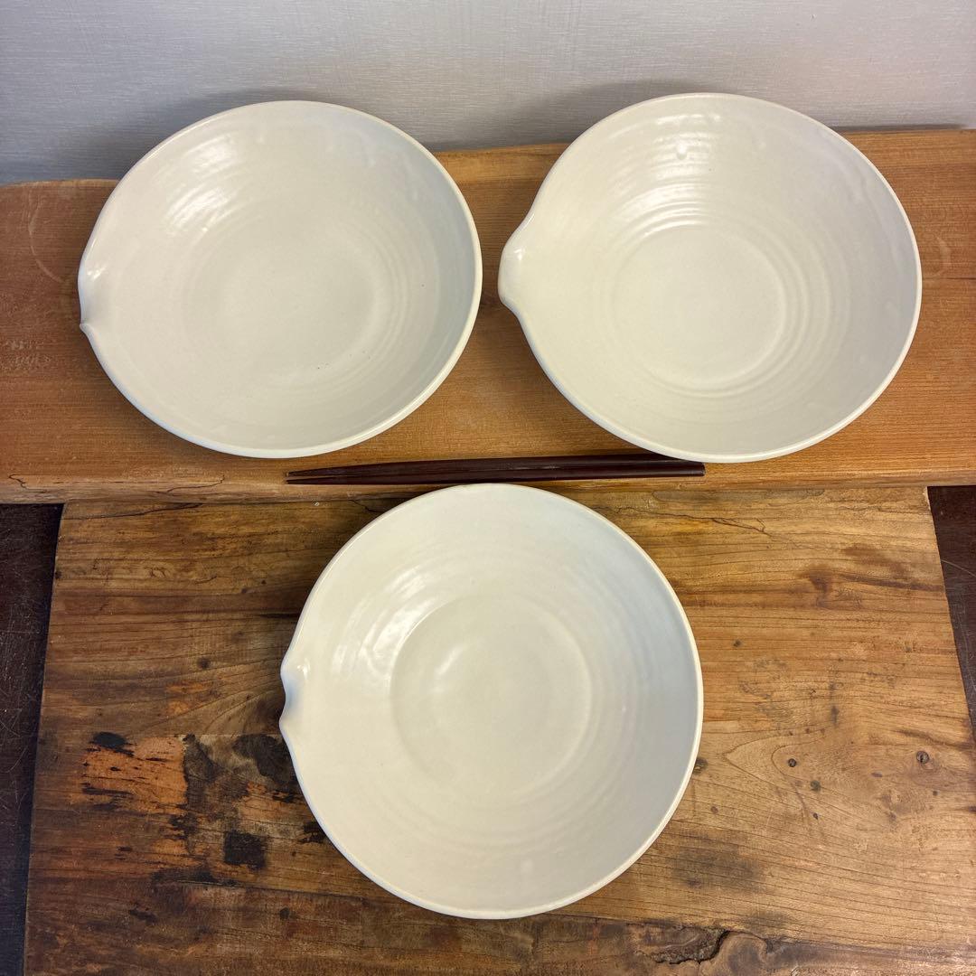 新品　陶器　陶芸作家　不揃い片口鉢3個　463