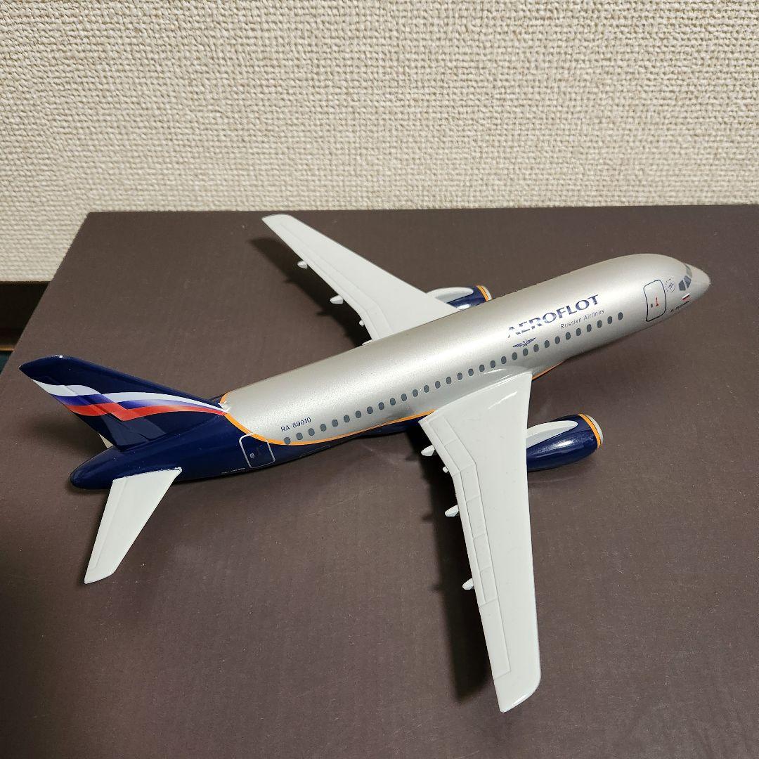 1/100 アエロフロート SSJ100-95B Russian