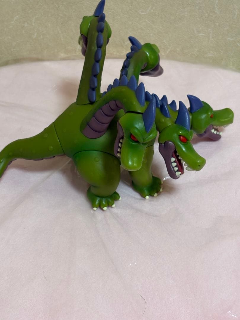 ドラクエ　【やまたのおろち】　ソフビモンスター