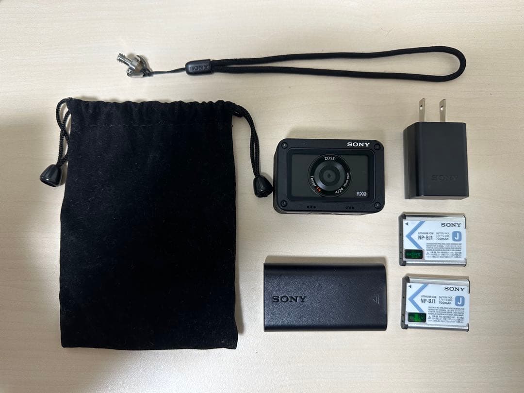 デジタルカメラ Sony RX0