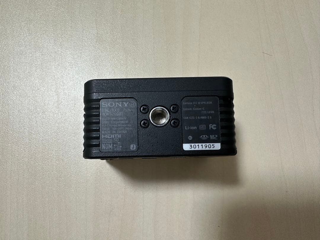 デジタルカメラ Sony RX0