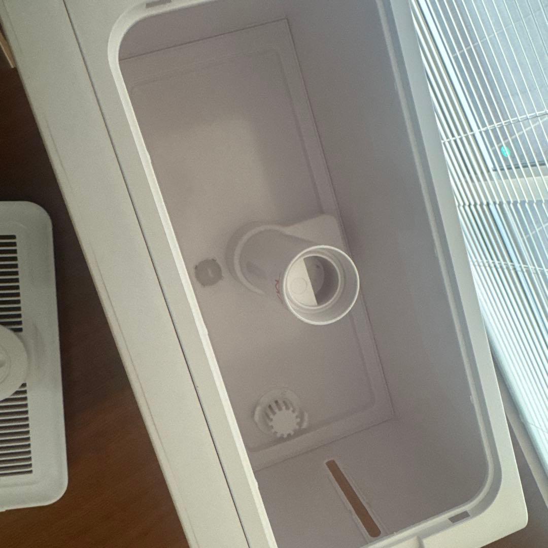 新品同様　大容量9ℓ ハイブリッド加湿器　リモコン付き