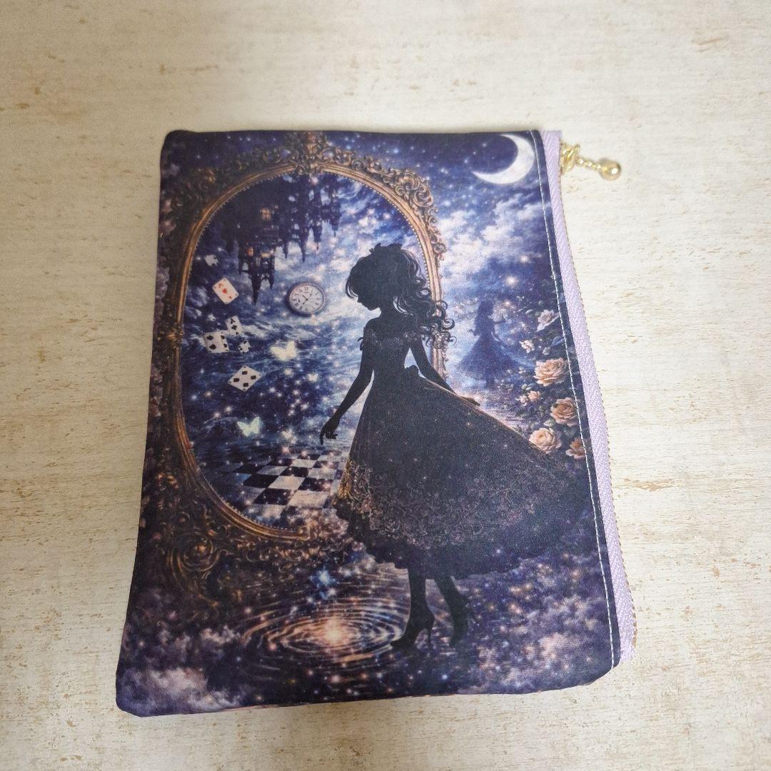 幻想的なパネル生地　ハンドメイド　まちなしバッグ　ポーチ