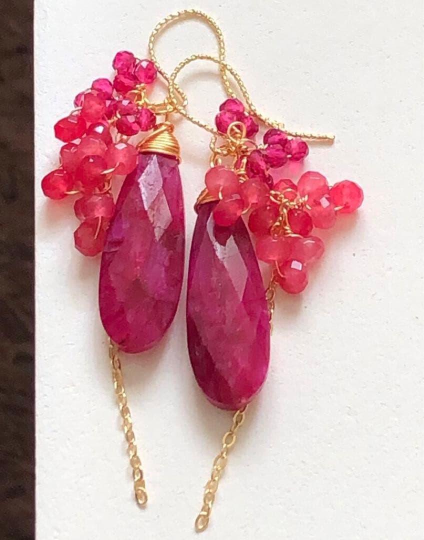 天然石☆超大粒ルビーロングペアシェイプのゴージャスピアスorイヤリング14kgf