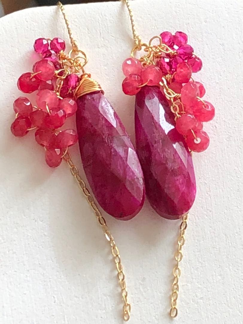 天然石☆超大粒ルビーロングペアシェイプのゴージャスピアスorイヤリング14kgf