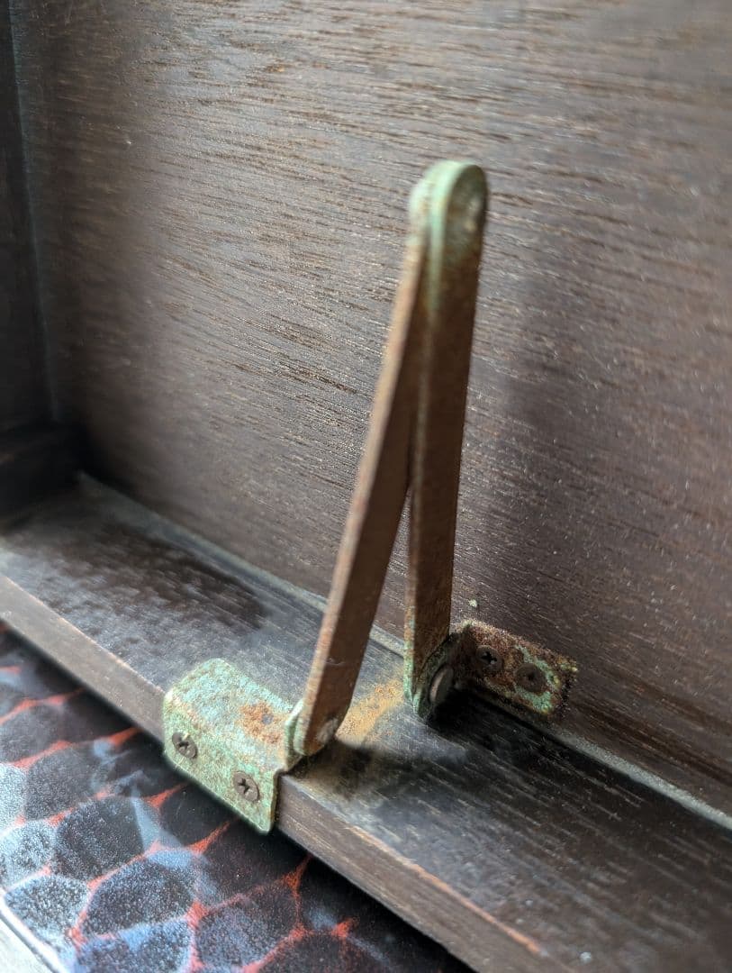 鎌倉彫　花の姿見　鏡台　化粧台　レトロ　ドレッサー　牡丹　漆塗り