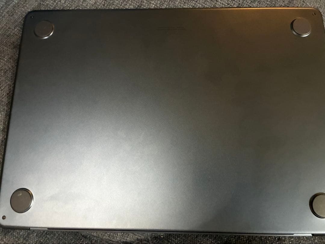 Apple MacBook Air 13.6インチ 256GB SSD