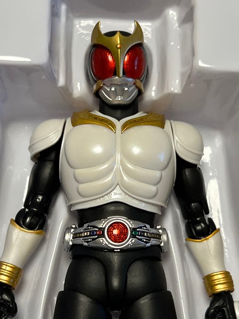 【開封】S.H.Figuarts（真骨彫製法） クウガ グローイングフォーム