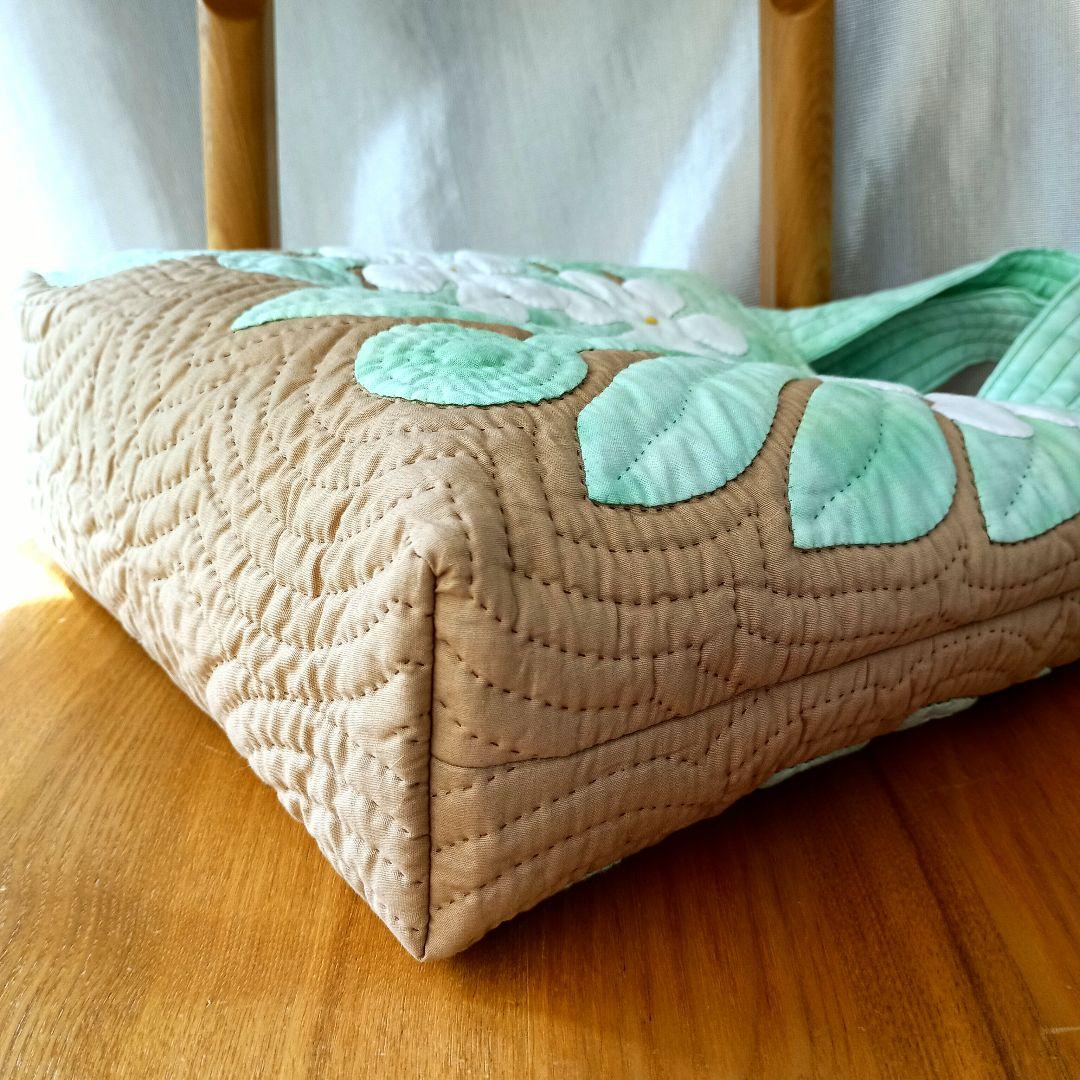 ハワイアンキルト　バッグ　パンの木　グリーン