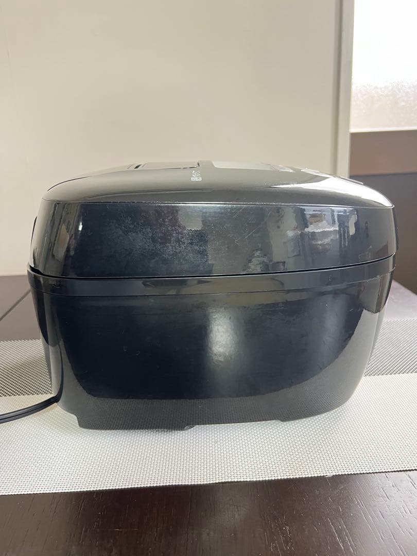【美品・2018年製】タイガー 圧力IH炊飯器 5.5合 炊きたて ブラック