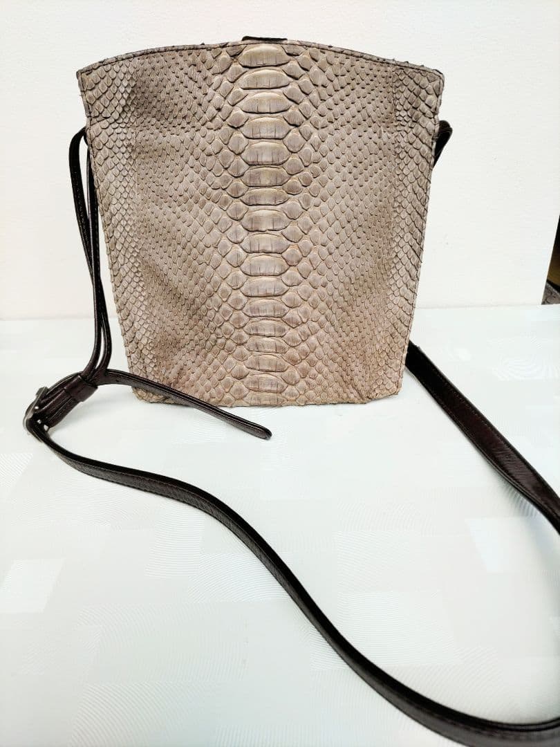 ヘビ革 クロコダイル風 バッグ