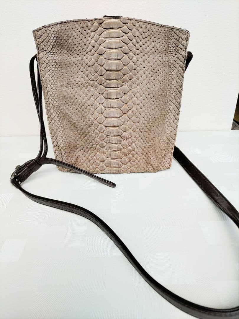ヘビ革 クロコダイル風 バッグ