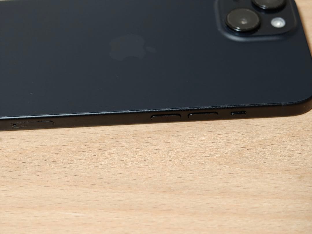 iPhone15 美品 512GB SIMフリー