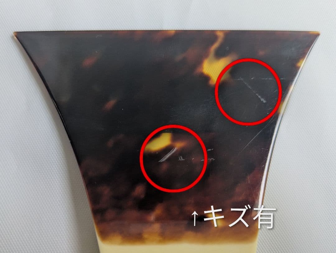 【高級】 津軽三味線 太棹 紅木 白系糸巻き　犬皮 べっ甲バチ ハードケース付