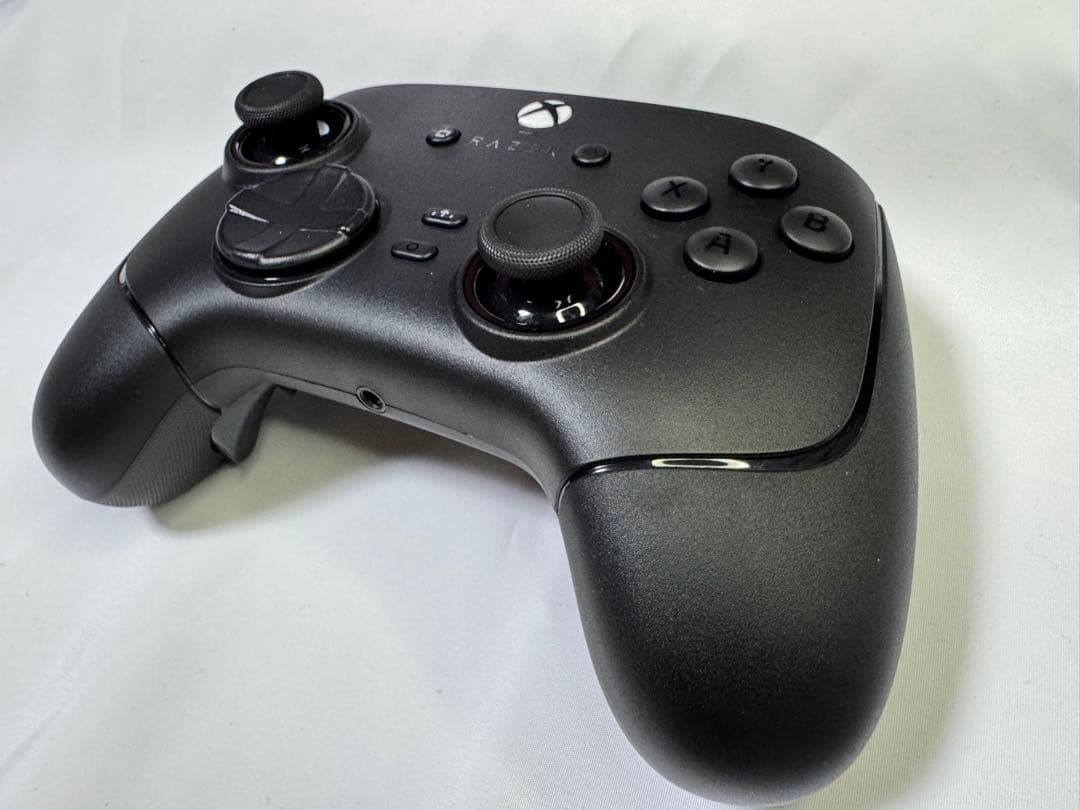 PC用ゲームコントローラー・コンバーター Razer Wolverine V3 Tournament Edition