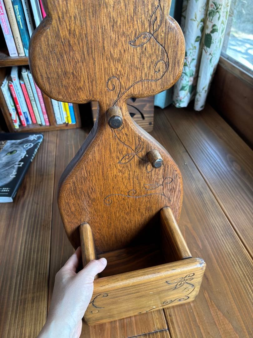 猫型木製　手作り　置物　CDや本入れ