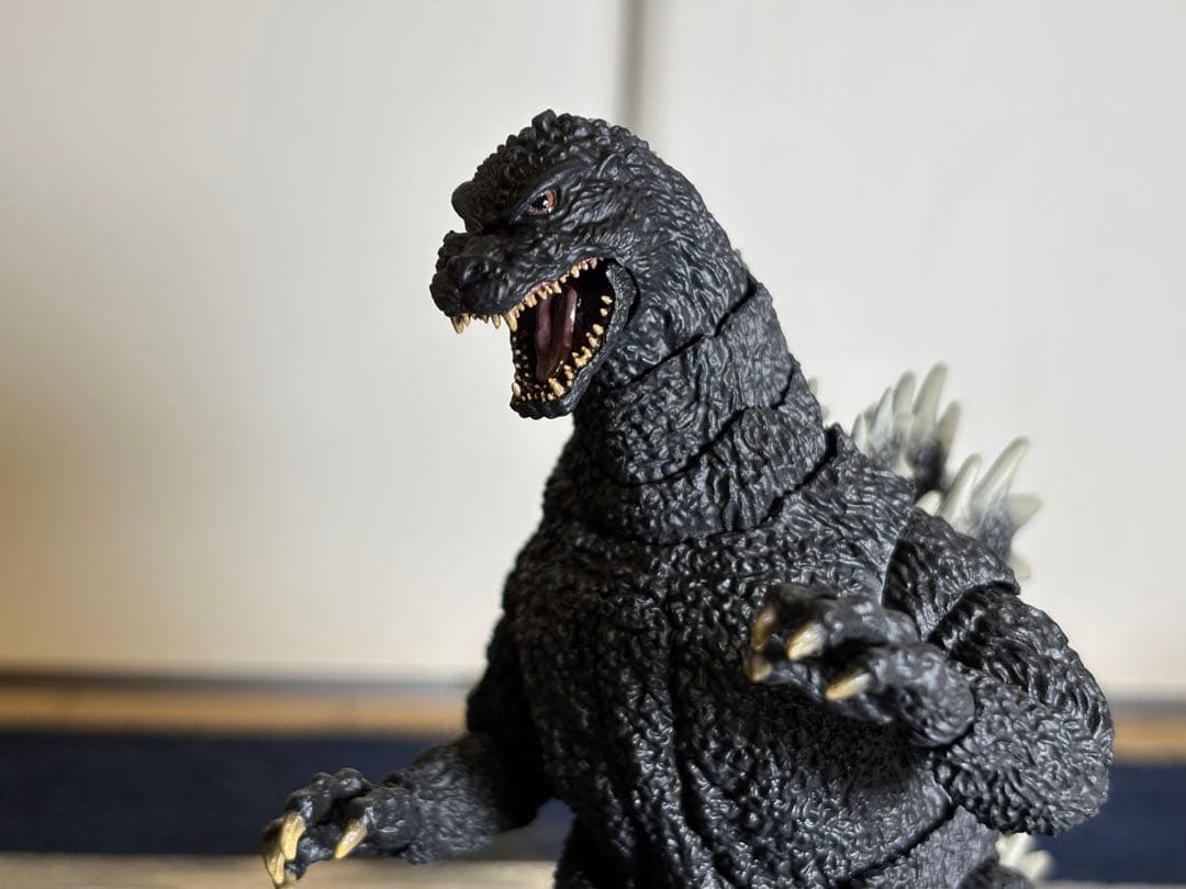 S.H.MonsterArts ゴジラ[1989] ムービーグラフィックプラス