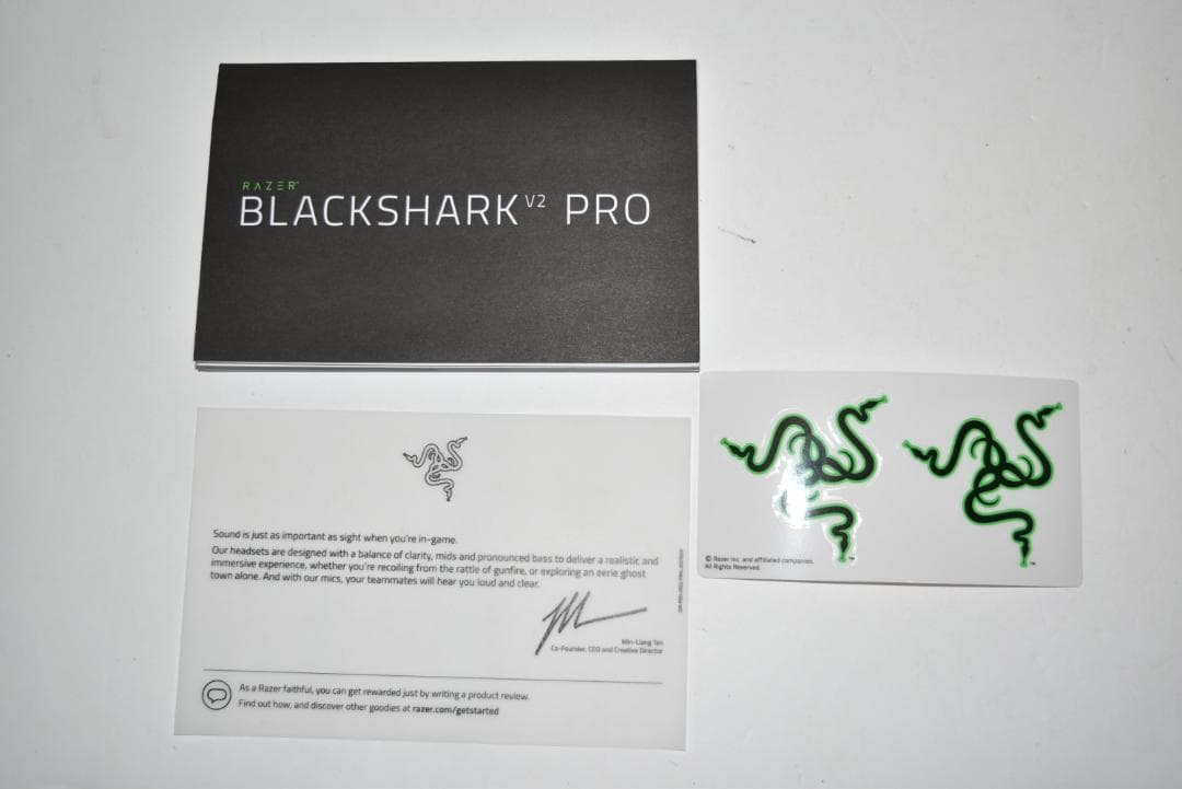 RAZER BLACKSHARK V2 PRO ホワイト24250425H01S