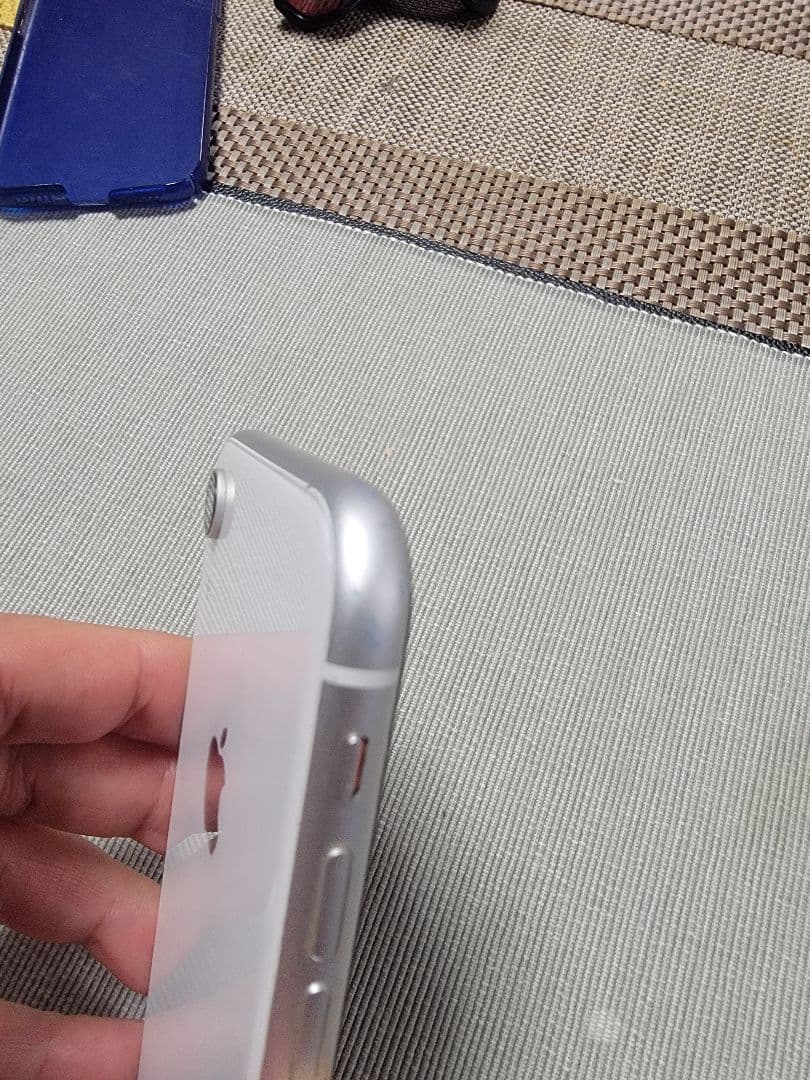 ヨ*シ様 Apple iPhone XR 64GB 超美品 箱無純正バッテリー7