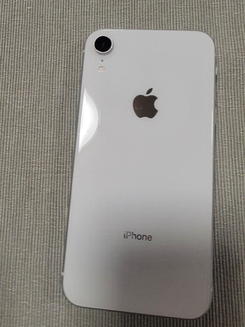 ヨ*シ様 Apple iPhone XR 64GB 超美品 箱無純正バッテリー7