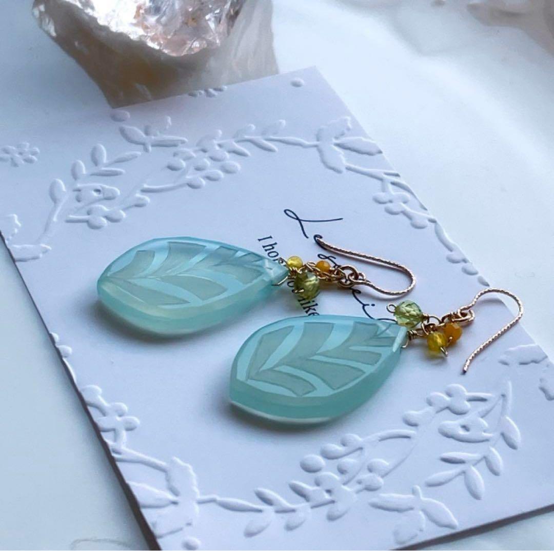 ハニーフラット◆バタフライカービング✧アマゾナイト×イエローオパールピアス