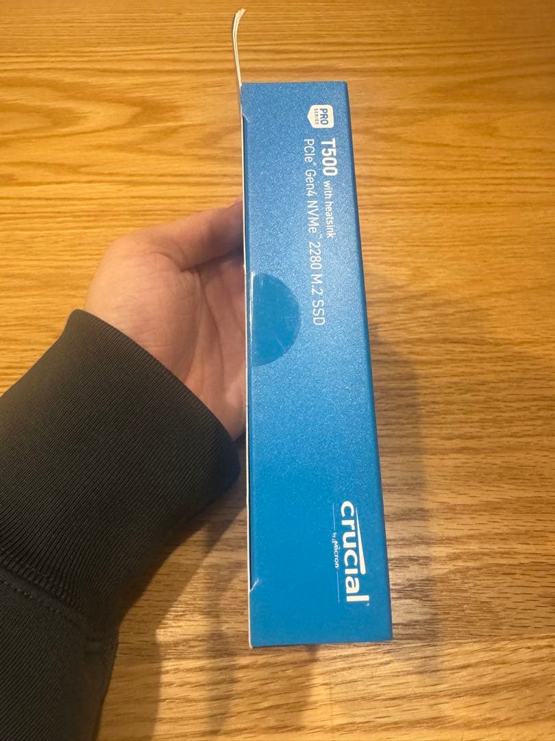 新品 未開封 Crucial T500 4TB SSD ヒートシンク ありver