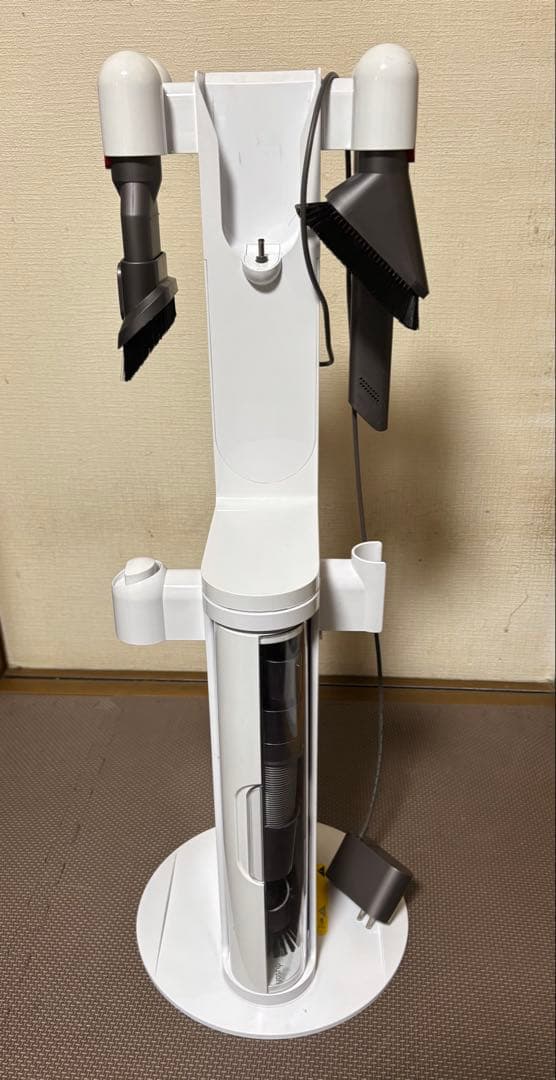 ダイソン V10 sv12 フロアドッグ付　分解洗浄済み