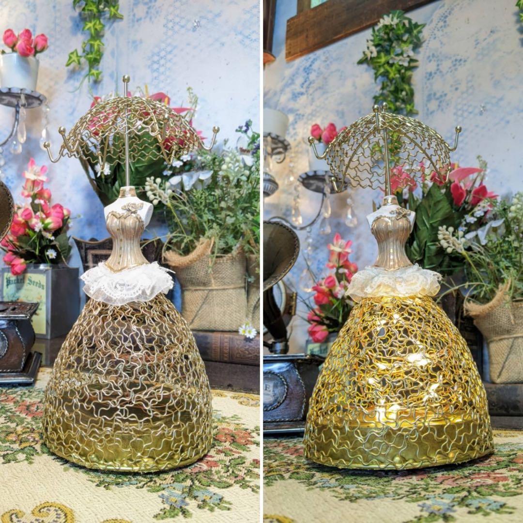 素敵に飾れるアクセサリースタンド ドレスアップトルソー 電飾付 アンティーク