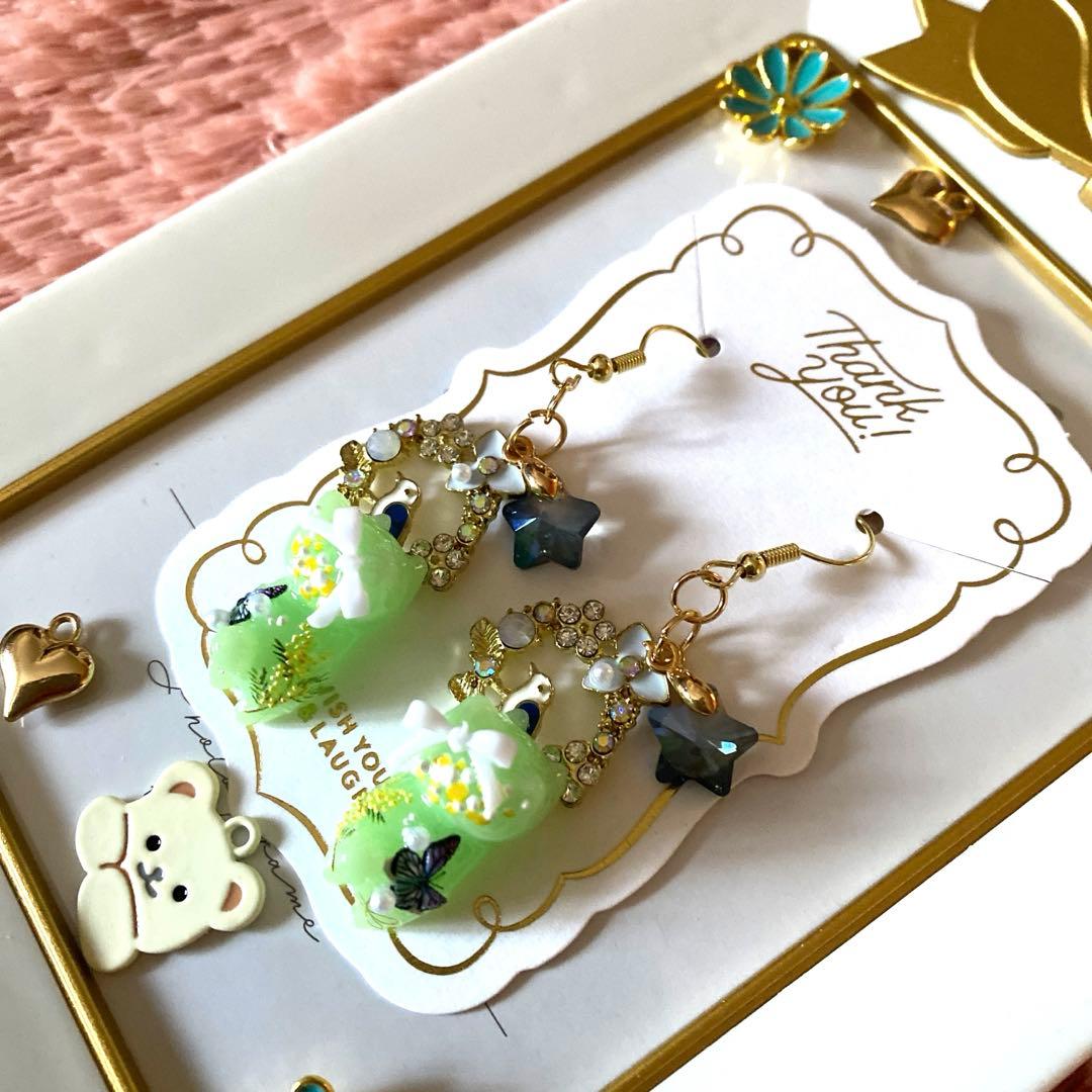 ☆蝶々とミモザが素敵な猫ちゃんピアス☆