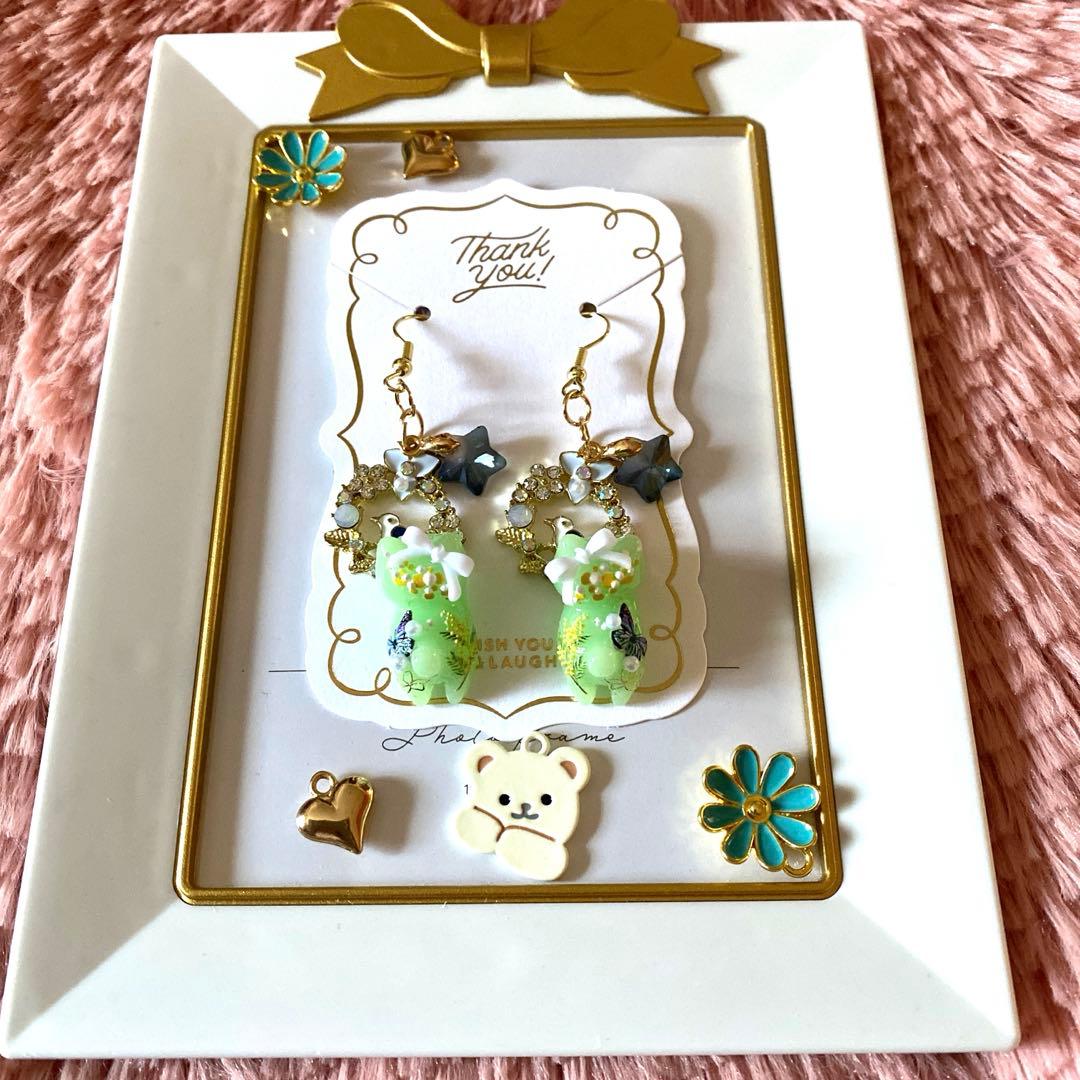 ☆蝶々とミモザが素敵な猫ちゃんピアス☆