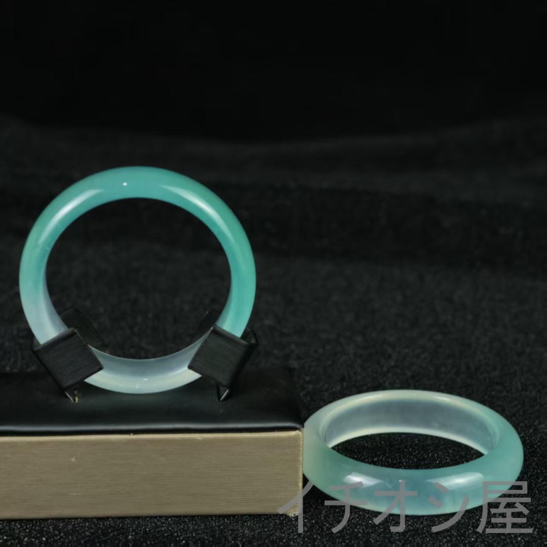 中国古美術 翡翠 氷種 扁条バングル 玉器 腕輪 お守り 装身具 魔除け ギフト