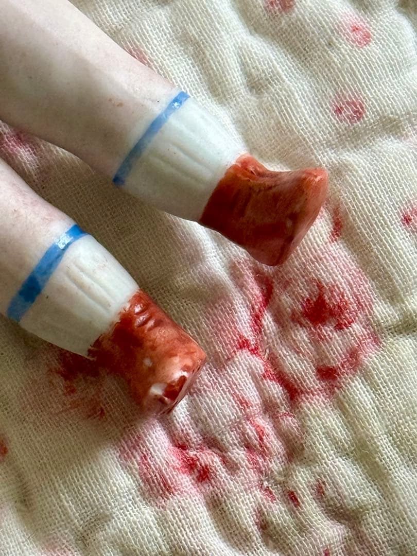 アンティーク　ミニョネット　ドール　ピンクのリボンの女の子