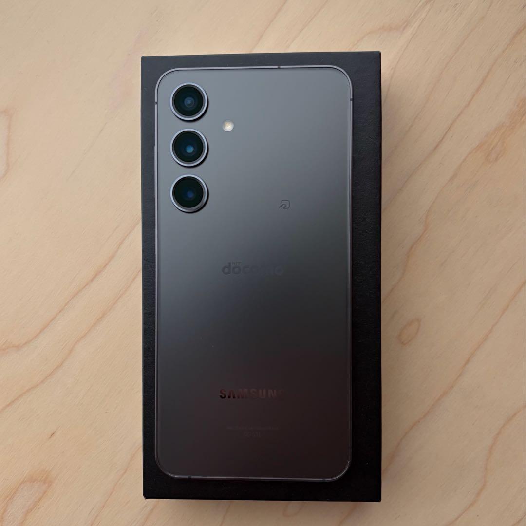 【極美品】Galaxy S24 docomo 国内版 simフリー 256gb