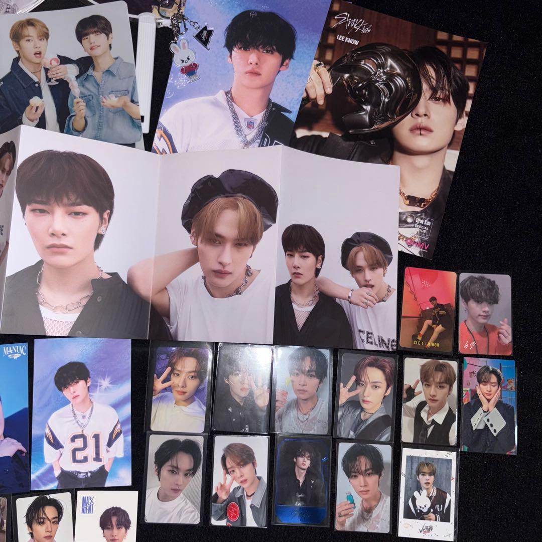 straykids スキズ リノ leeknow アクスタ うちわ トレカ