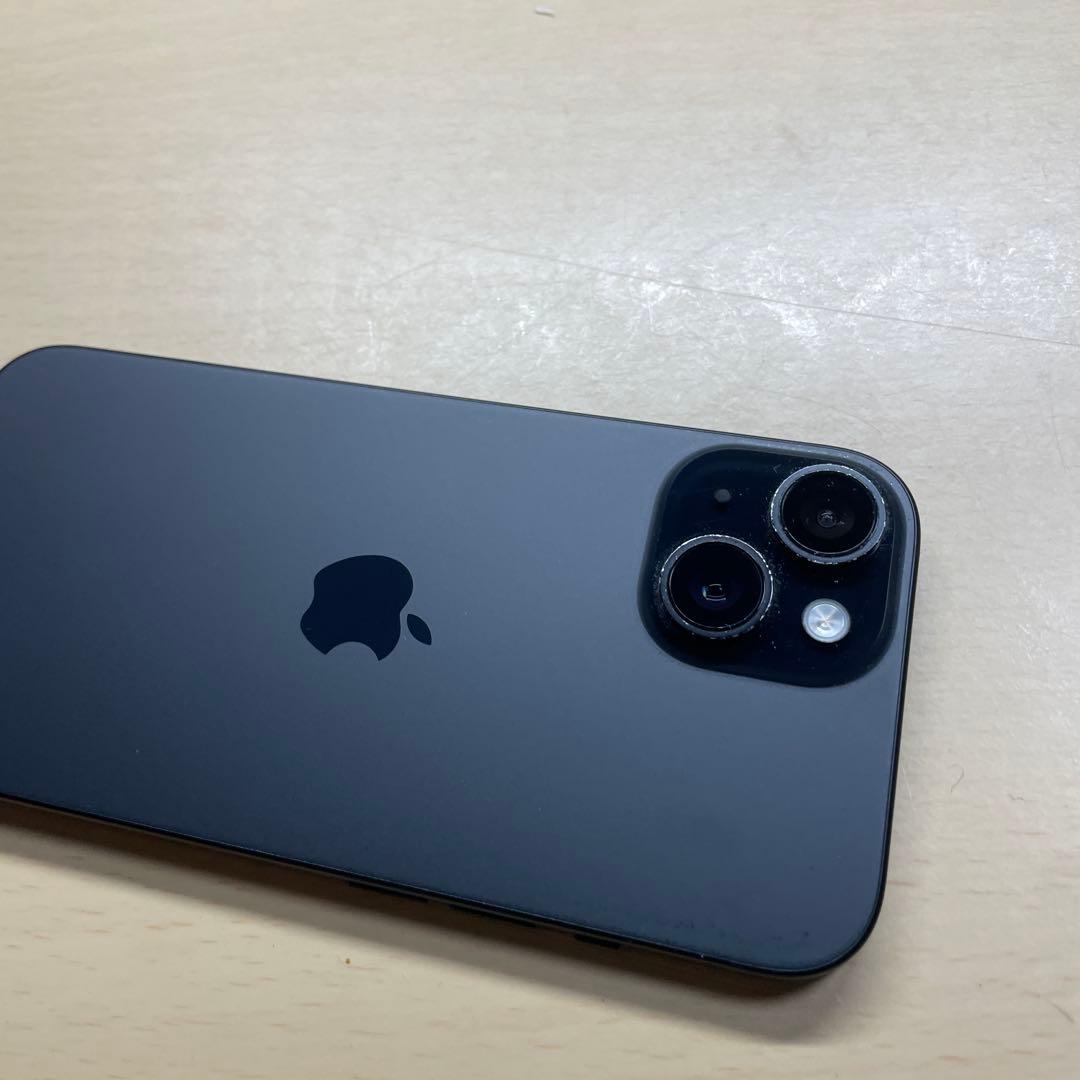 iPhone15 256GB SIMフリー　割れなし　バッテリー最大容量80%