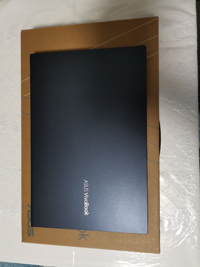 ASUSノートパソコン　VivoBook X413EA