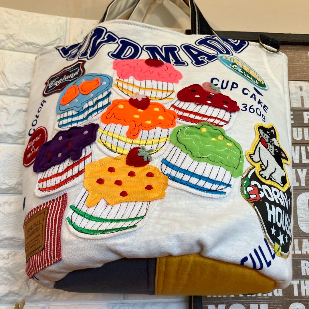 ハンドメイドバックデニムリメイクパッチワーク丸底トートバック♡スイーツとフレブル