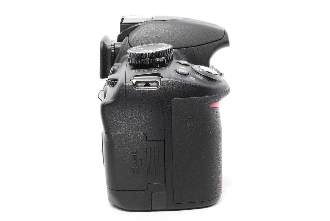 Nikon D3100◆ショット数少なめ◆一眼レフカメラ◆スマホ転送◆すぐ使える