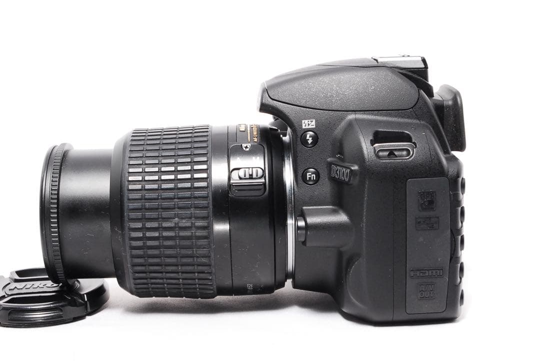 Nikon D3100◆ショット数少なめ◆一眼レフカメラ◆スマホ転送◆すぐ使える