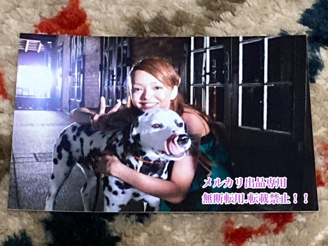 値下げ　超美品　レア　本物　安室ちゃん公式グッズ写真４枚＋ニュースペーパーセット