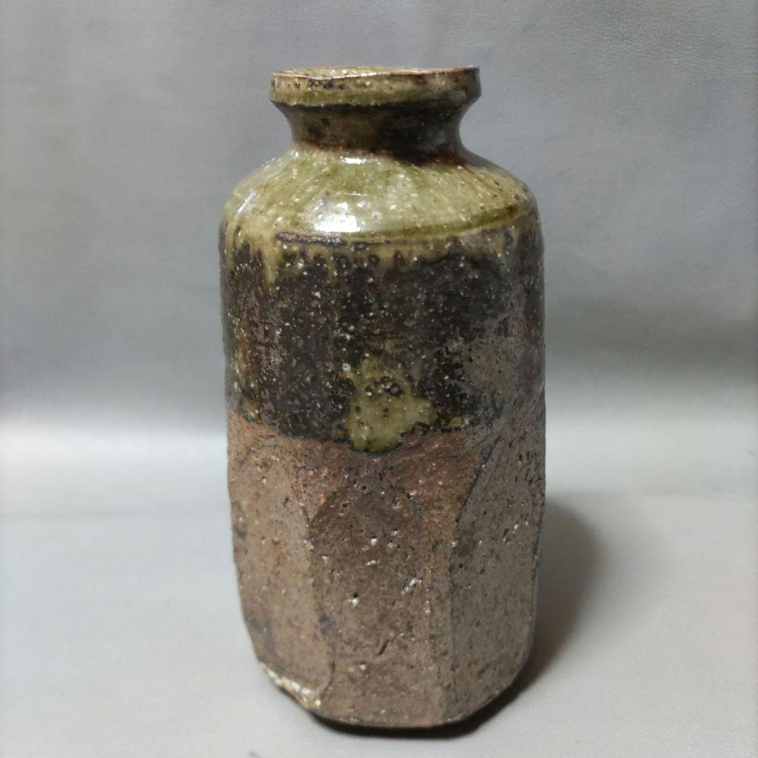 常滑焼　灰釉花入