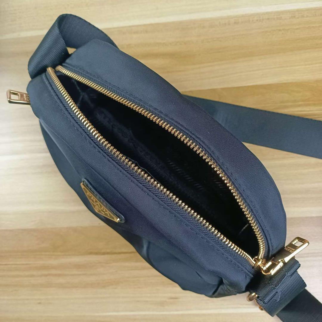 PRADA ノベルティ ブラック ショルダーバック ナイロン prd5